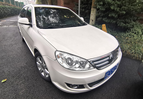 朗逸、東風(fēng)日產(chǎn)二手機(jī)動(dòng)車(chē)拍賣(mài)公告